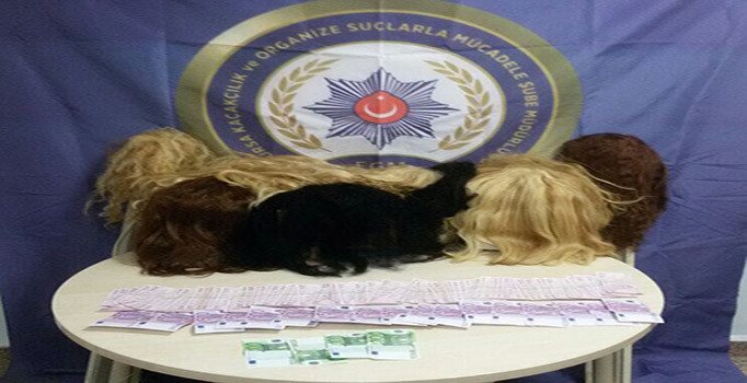 18 perukla 13 milyonluk vurgun yapan kadın yakalandı | Bursa haberleri