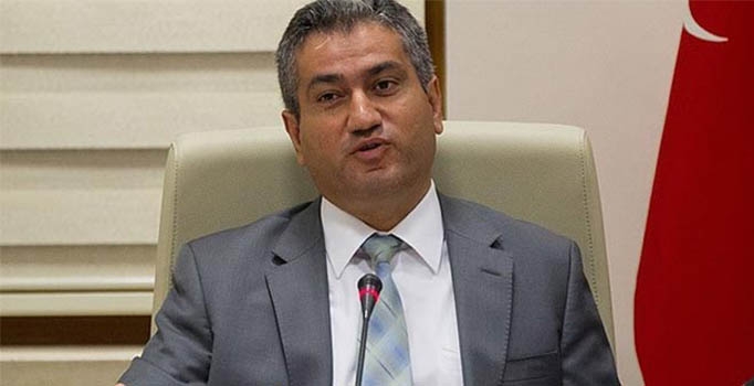 Eski TÜBİTAK Başkanı Altunbaşak‘a yurt dışı yasağı