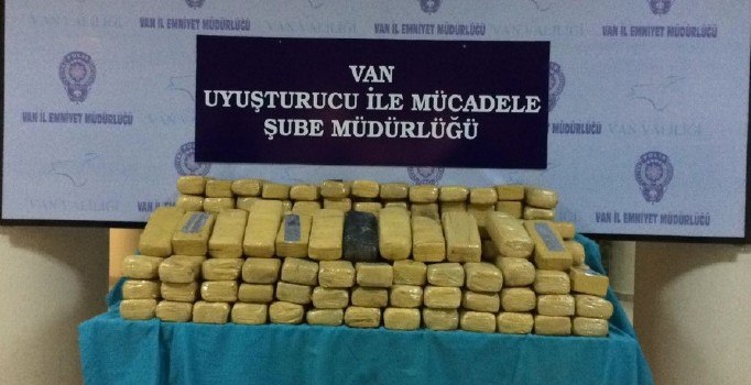 Van’da uyuşturucu operasyonları: 9 kişi tutuklandı