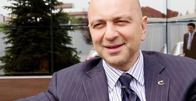 Hamdi Akın İpek'in 
İngiltere'de olduğu öğrenildi