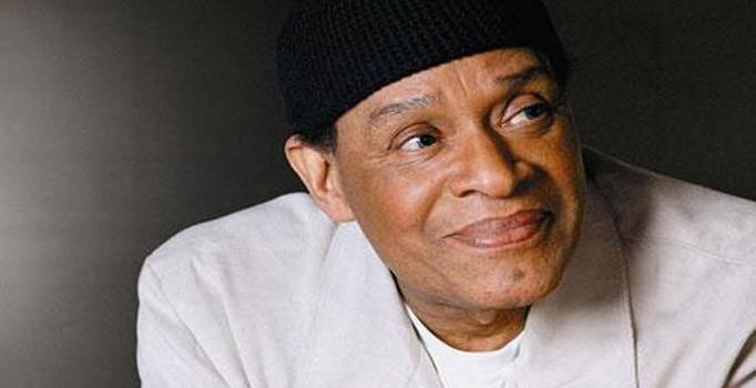 Caz müziği efsanelerinden Al Jarreau hayatını kaybetti