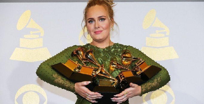 59. Grammy Ödülleri sahiplerini buldu