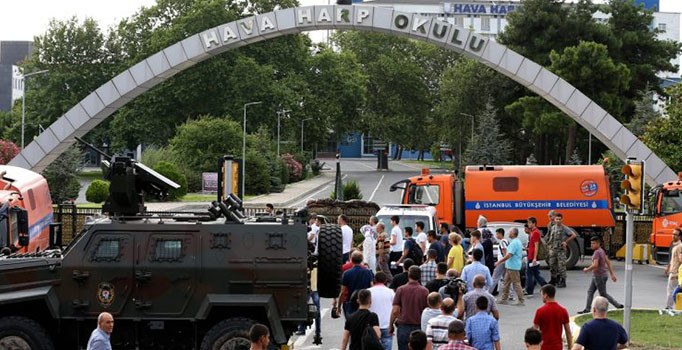 Hava Harp Okulu davasında 48 askeri öğrenciye tahliye | Son dakika haberleri