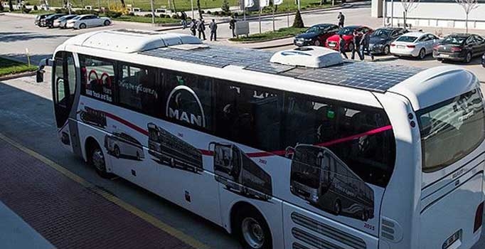 Türkiye'nin ilk "güneş otobüsü" yollara çıktı