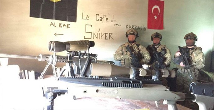 El Bab'da Türk askerinin kafesi: Le Cafe'de Sniper