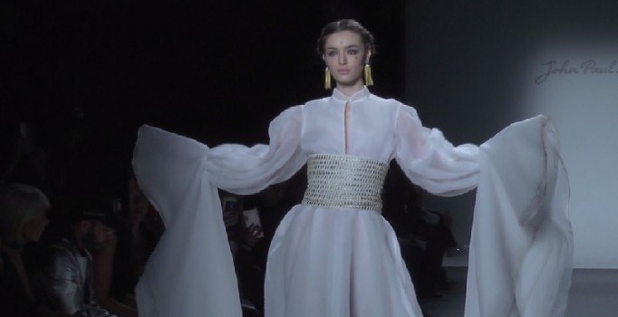 New York Moda Haftası'nda Ezidi esintileri