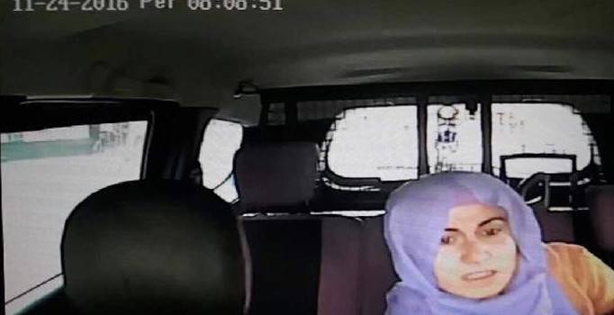 Adana'da PKK'lı teröristin bombayı patlatma anı görüntülendi