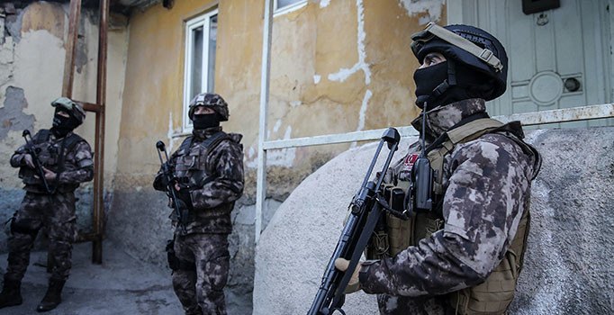 Beyoğlu ve Şişli'de 17 adrese eş zamanlı uyuşturucu operasyonu