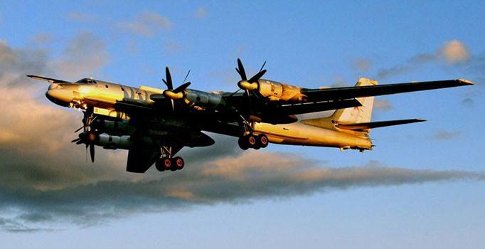 Rusya Suriye'nin Rakka kentindeki IŞİD hedeflerini vurdu