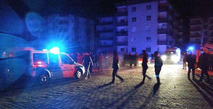 Şanlıurfa Viran Şehir'de Hakim ve Savcı Lojmanlarına bombalı saldırı: 2 şehit 17 yaralı