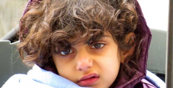 Ayvacık açıklarında lastik botta 65 mülteci yakalandı