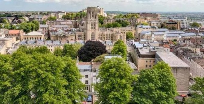 Bristol Üniversitesi'nde doktora öğrencisi kazayla bomba yaptı
