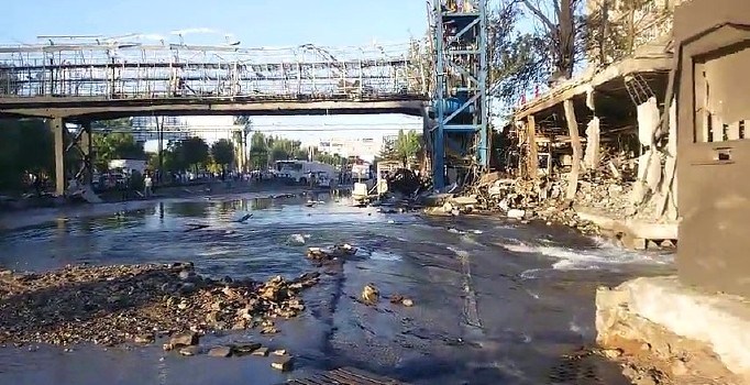 15 Temmuz'da FETÖ'nün bombaladığı Ankara Emniyeti'nin gazi binaları yıkılıyor