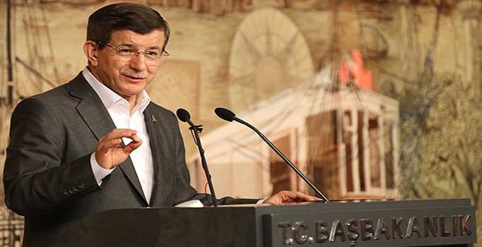 Davutoğlu: Kılıçdaroğlu Romanlardan özür dilesin