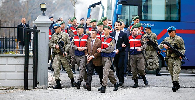 Evren’in motivasyonuyla darbeye katılmışlar