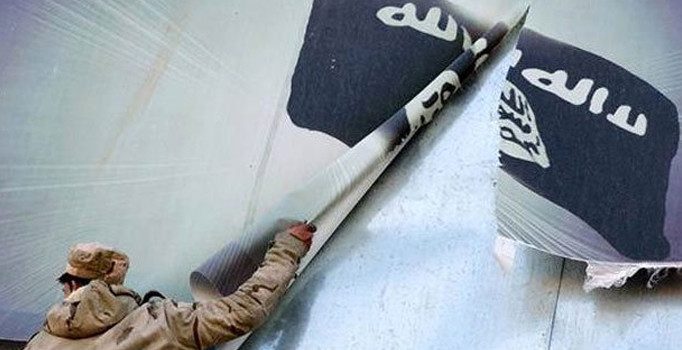 ICSR ve Ernst & Young: DEAŞ iflasın eşiğinde