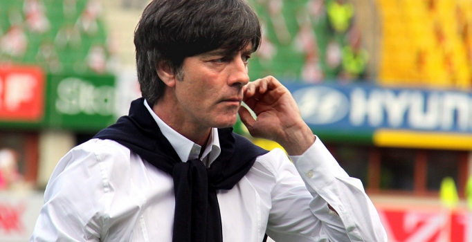 Löw'den İsmail Kartal'a geçmiş olsun telefonu