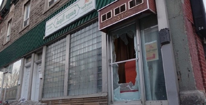 Montreal'de mescide taşlı saldırı