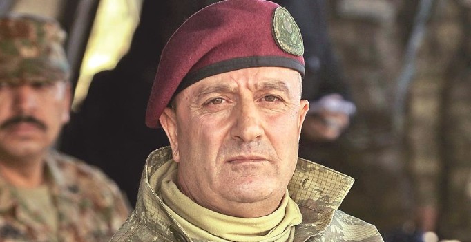 Zekai Aksakallı 15 Temmuz'u anlattı: Halisdemir'le 8 kez görüştüm, Partigöç'ün rengi atmıştı