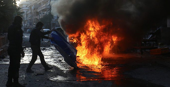 Esad masada uçakları yine havada: İdlib ve Guta'da 22 sivil katledildi