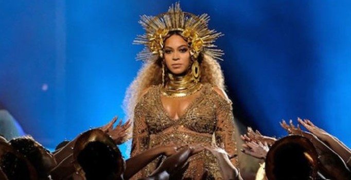Beyonce'ye festival yasağı doktorundan geldi