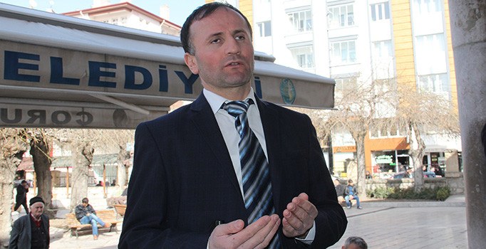 Çorum'da görme engelli vatandaş İsrail'deki ezan yasağına tepki gösterdi