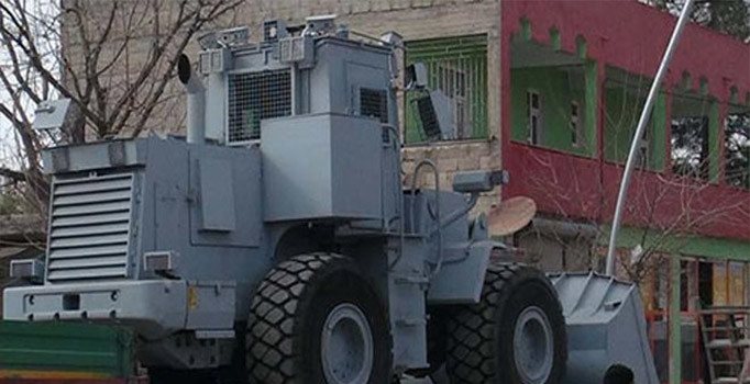 TSK, El Bab'a mayın temizleme aracı gönderdi