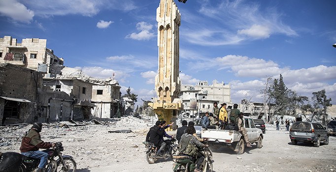 El Bab’da ‘kamufle terörist’ avı