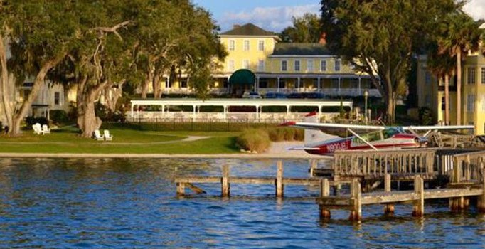 'Türkiye'de gecekondu fiyatına ABD'de havuzlu ev alıyorlar'