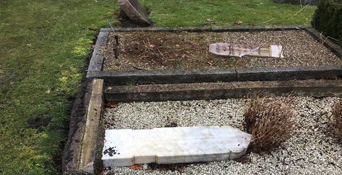 Danimarka'da Müslümanlara ait mezarlar tahrip edildi