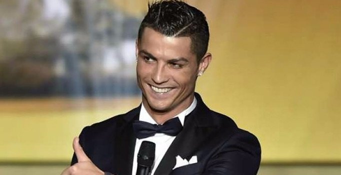 Cristiano Ronaldo Beşiktaş'ı beğendi!