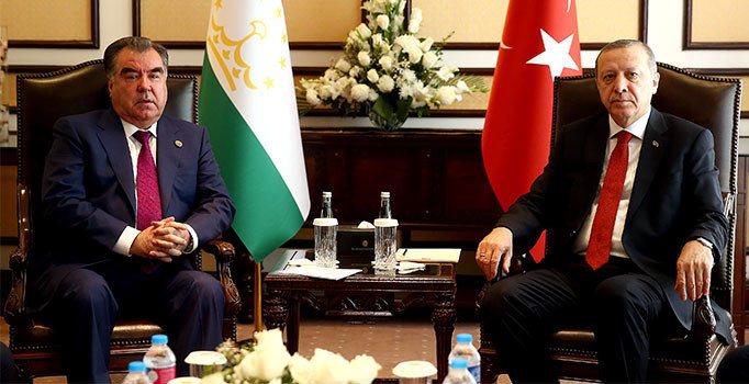 Cumhurbaşkanı Erdoğan: "Bu katil sürülerini bölgemizden söküp atmalıyız"