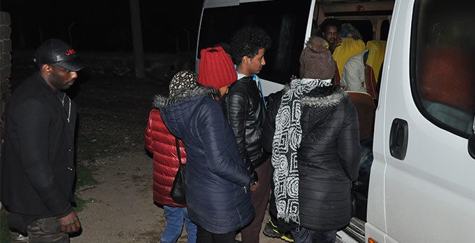 Yunanistan'a kaçmaya çalışan 18 mülteci yakalandı | Çanakkale Haberleri