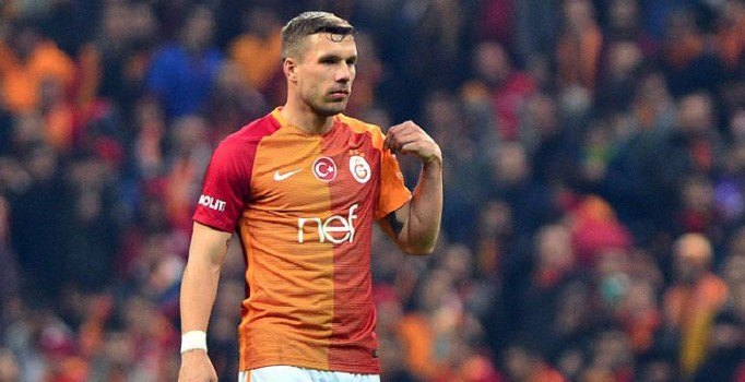 Galatasaray taraftarlarının Podolski tepkisi: Büyük başarı!