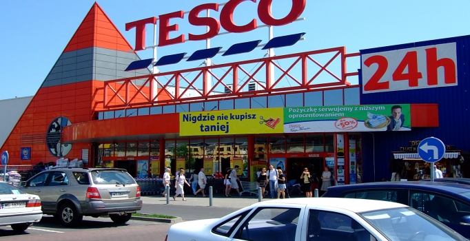 Sterlin sert düştü Tesco, Unilever ürünlerini online satıştan çekti