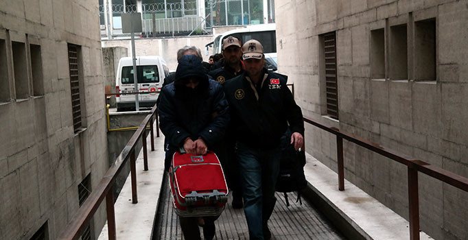 Bursa'da FETÖ operasyonu: 13 kişi adliyede | Bursa Haberleri