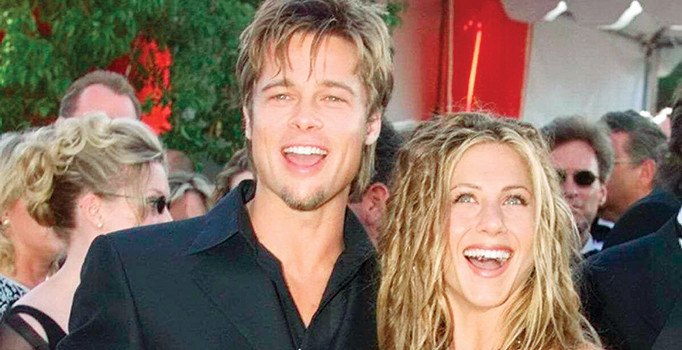 Brad Pitt 180 derece döndü