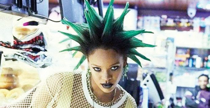 Rihanna kural tanımadı