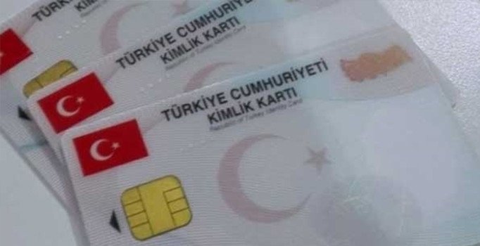 Yeni kimliklerde sesli uyarı dönemi