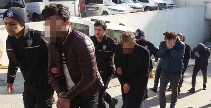 İstanbul'da organize suç çetesine operasyon: 27 gözaltı
