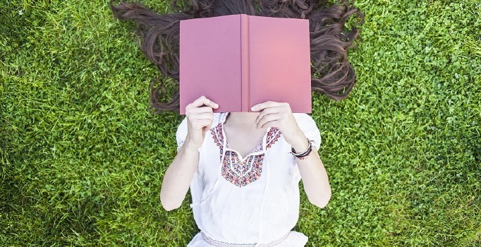 En çok kadınlar kitap okuyor