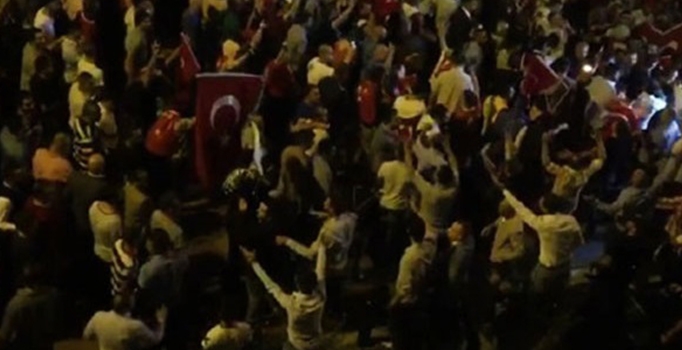 MHP İstanbul İl Başkanı'ndan
"SABAH-ATV binasına 
saldırı" açıklaması