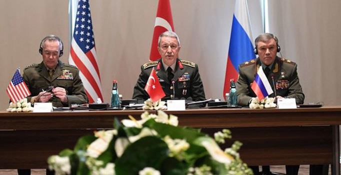 8 Mart 2017 gazete manşetleri: Karar, Hürriyet, Milliyet, Cumhuriyet, Fanatik | 08.03.2017