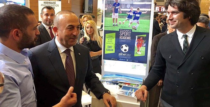 Bakan Çavuşoğlu: Wilders gibi faşistlere pabuç bırakmayız