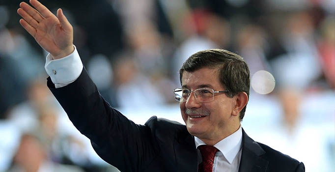 Başbakan Davutoğlu, AK 
Parti Kongresi'nde tek aday