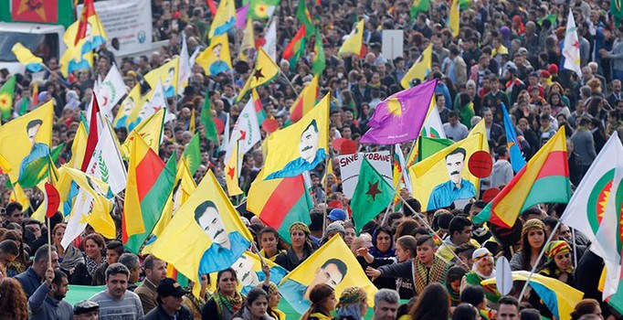 Spiegel: Almanya, Öcalan’ın posterlerini ve PKK sembollerini yasakladı