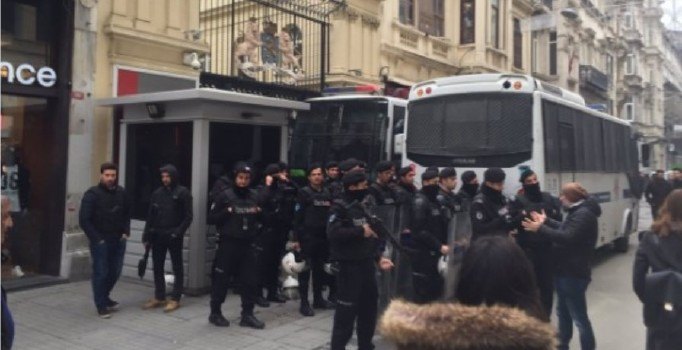 Hollanda Konsolosluğu önünde eylem hazırlığı