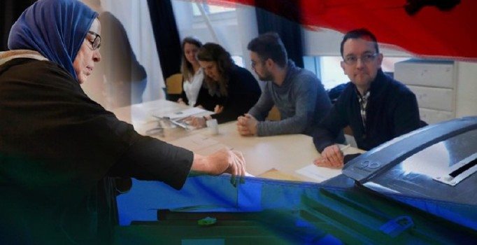 Hollandalı seçmen sandık başında