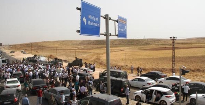 HDP'nin Cizre yürüyüşü durduruldu!