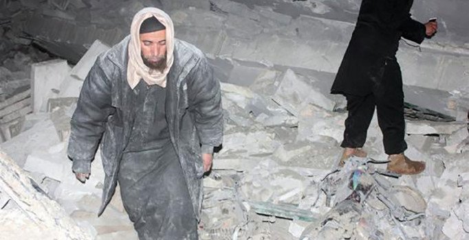 Son dakika: ABD Halep'te cami bombaladı, saldırıyı inkar etmedi